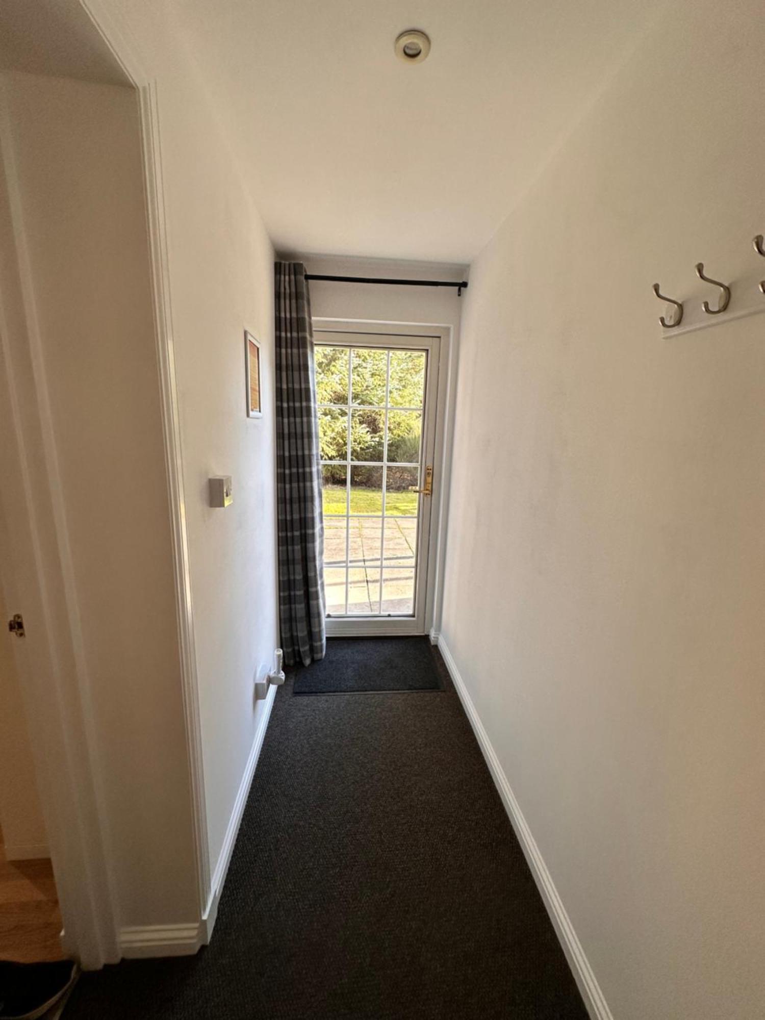 Apartment In Queens Court, Banchory Inchmarlo エクステリア 写真